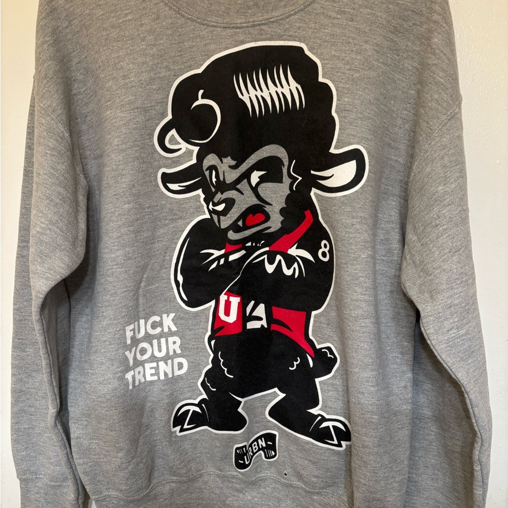 Keep it Fresh Gray Sweater with Bold Graphic